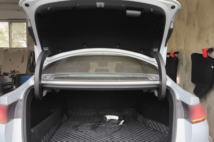 Used BYD Qin L 2024 DM-i 80KM Leading Model
