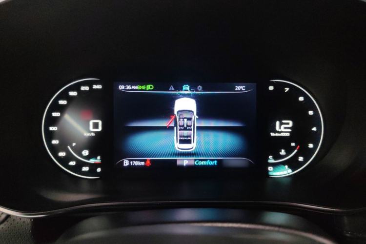 Used Roewe RX5 MAX 2021 Supreme Series 300TGI Automatic Luxury Cabin Edition
