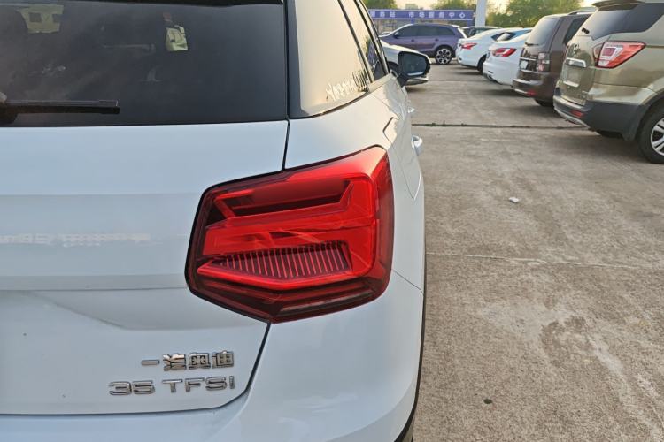 Used Audi Q2L 2018 35 TFSI Fashion Dynamic Version China VI Emission Standard
