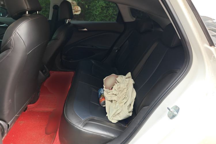 Used Buick Velite 6 2023 430km Range Commuter Version