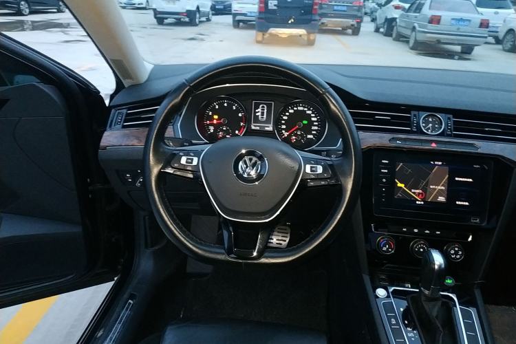 Used Volkswagen Magotan 2018 330TSI DSG Advanced Model