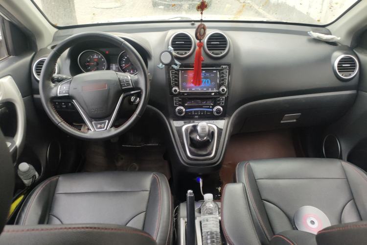 Used Haval H6 2015 Upgraded Model 1.5T Manual Two-Wheel Drive Elite Version