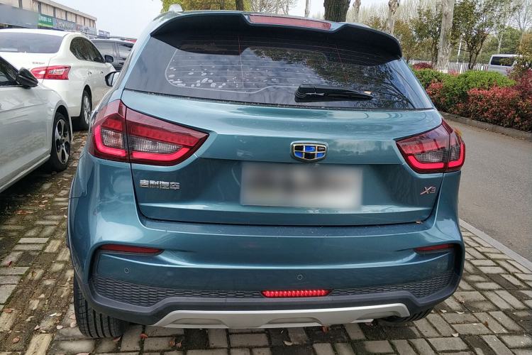 Used Geely Auto Vision X3 2019 Upgraded Model 1.5L CVT Prestige Version Rear