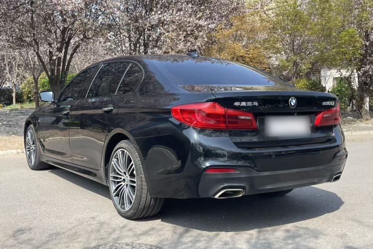 Used BMW 5 Series 2018 Restyled 530Li Leading Edition M Sport Package