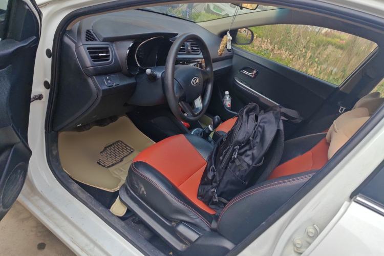 Used Kia K2 2012 Sedan 1.4L MT GLS Commemorative Edition Left Front Seat