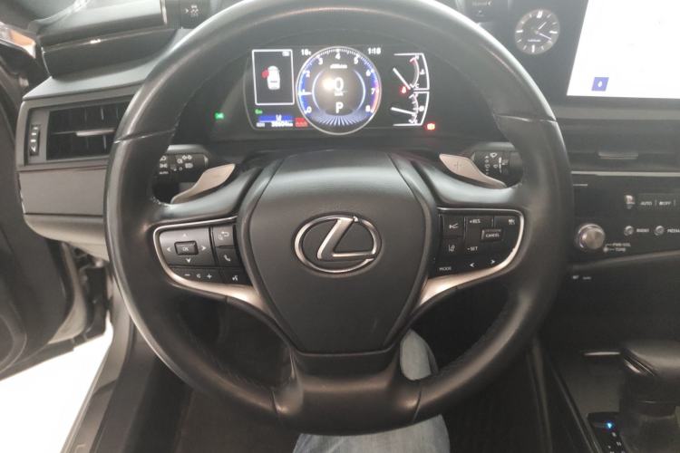 Used Lexus ES 2022 200 Excellence Edition