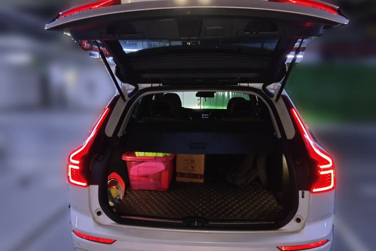 Used Volvo XC60 2019 T5 4x4 Smart Edition China VI Standard
