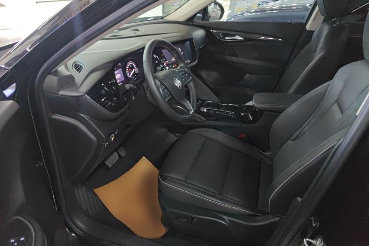 Used Buick Envision 2023 Encore Plus 652T Five-Seat Luxury Model
