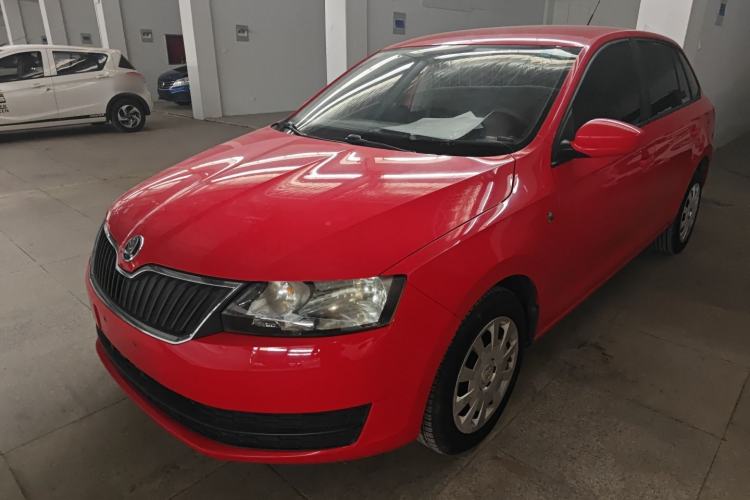 Used Skoda Rapid Spaceback 2014 1.6L Manual Enjoyment Edition
