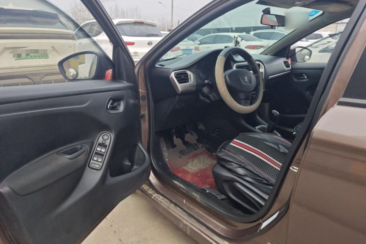 Used Peugeot 301 2014 1.6L Manual Comfort Edition
