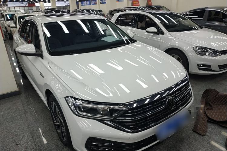 Used Volkswagen Sagitar 2023 300TSI DSG Excellence Edition Exterior 1