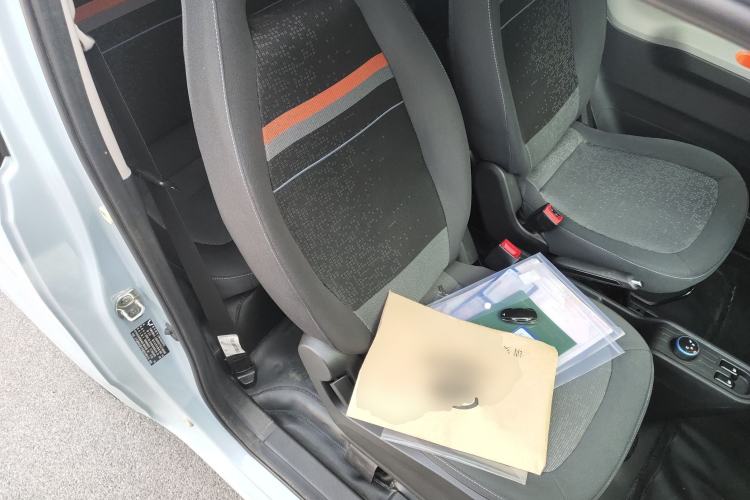 Used Wuling Hongguang MINIEV 2020 Zizai Version Lithium-NMC Right Front Seat