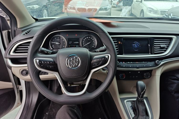 Used Buick GT 2021 Exemplar 1.5L Automatic Elite Version Steering Wheel