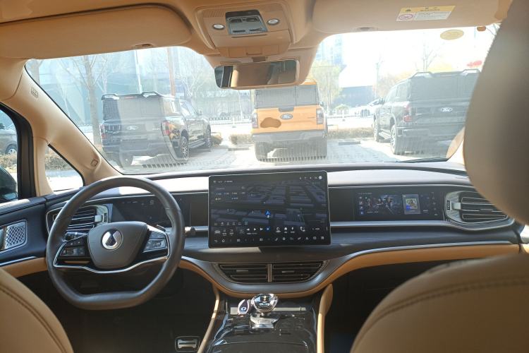 Used Denza D9 2025 DM-i Intelligent Drive 1020 Four-Wheel Drive Flagship Model