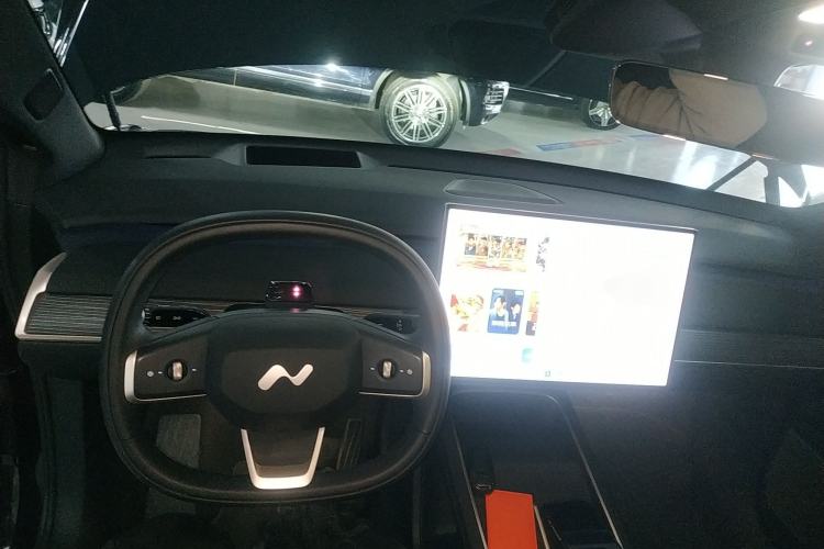 Used ONVO L60 2024 60 kWh Rear-Drive Version
