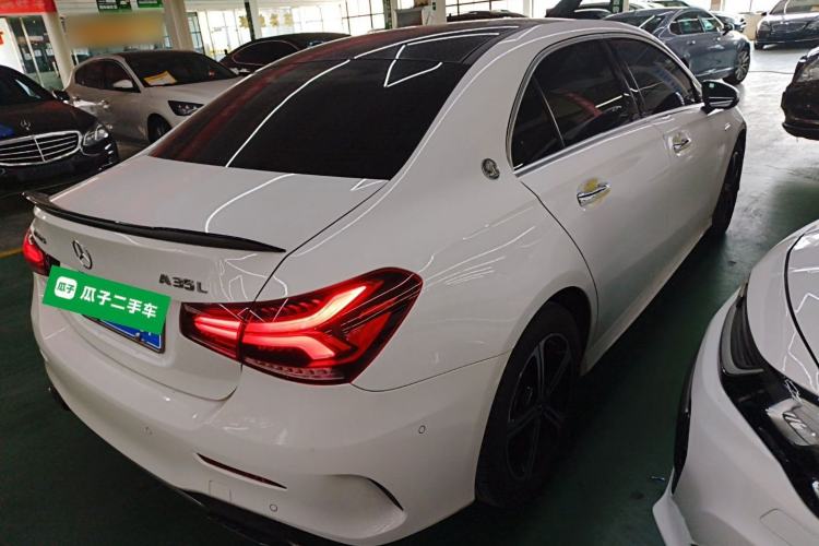 Used Mercedes-Benz A-Class 2022 Revised Version A 200 L Sport Sedan Fashionable Style Rear Right 45 Deg