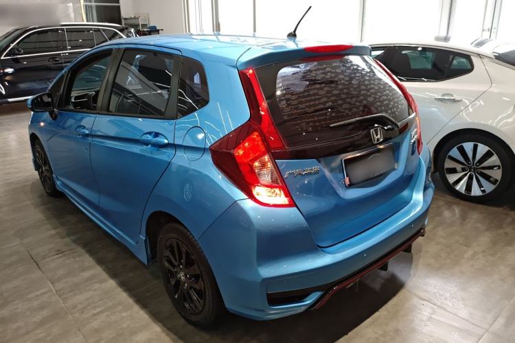 Used Honda Fit 2018 1.5L CVT Trendy Sports Edition Rear Left 45 Deg