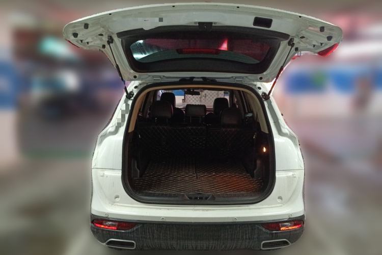 Used Dongfeng Fengon 580 2020 1.5T CVT Luxury Edition Trunk