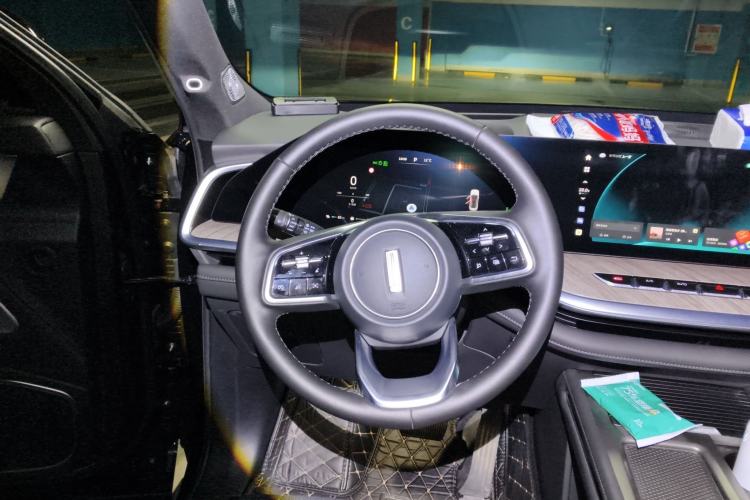 Used Wey Lanshan 2023 Four-Wheel Drive Ultra-Long Range Version
