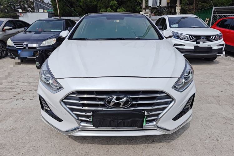 Used Hyundai Sonata Plug-in Hybrid 2018 2.0 PHS Smart Connect Version China VI Standard