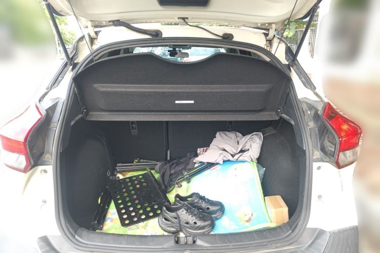 Used Nissan Kicks 2019 1.5L CVT Smart Connect Luxury Edition
