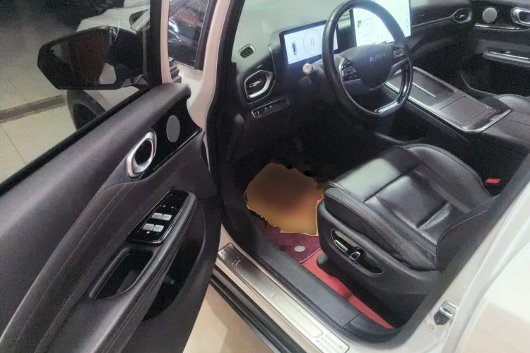 Used AION V 2023 Plus 70 Smart Edition Ternary Lithium Driver Seat