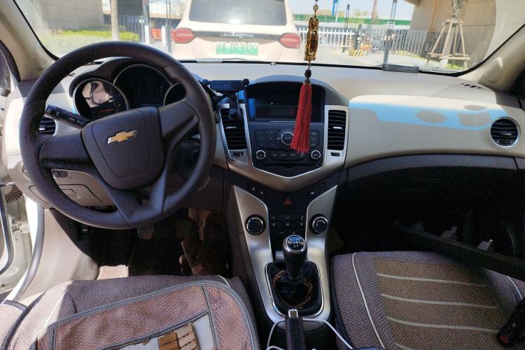 Used Chevrolet Cruze 2015 1.5L Classic SL MT