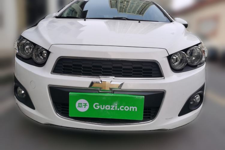 Used Chevrolet Aveo Sonic 2011 Sedan 1.6L Manual Transmission SX