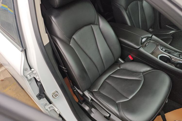 Used Buick Envision 2019 20T Two-Wheel Drive Elite Version China V Standard
