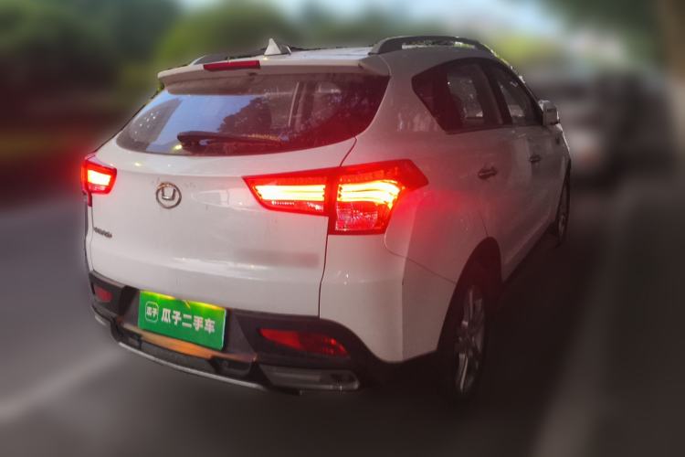 Used Huatai Santa Fe 2017 1.5T Gasoline Automatic Two-Wheel Drive Smart Enjoyment i3 Model
