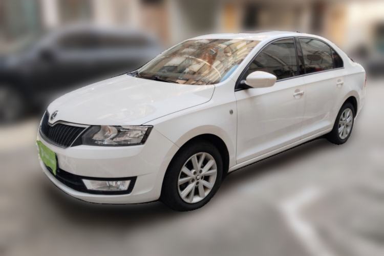 Used Skoda Rapid 2015 1.6L Automatic Smart Selection Model