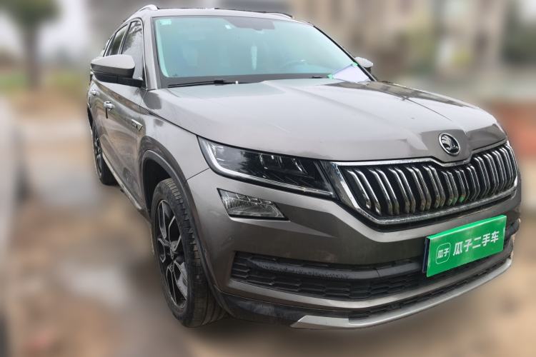 Used Skoda Kodiaq 2019 TSI380 7-Seater Four-Wheel Drive Luxury Enjoyment Edition China V Standard
