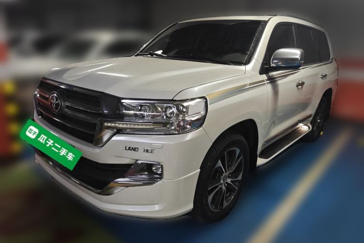Used Toyota Land Cruiser 2020 5.7L VX-R Genuine Leather 8 Airbags Trailer Hitch Spare Tire Sunroof – Middle East Specifications