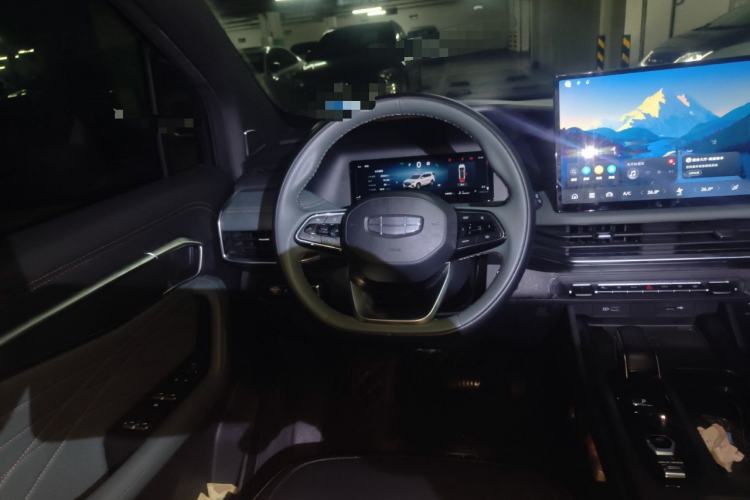 Used Geely Auto Haoyue L 2024 2.0T DCT Flagship Version