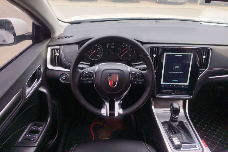 Used Roewe i6 2018 20T Automatic Internet Smart Edition
