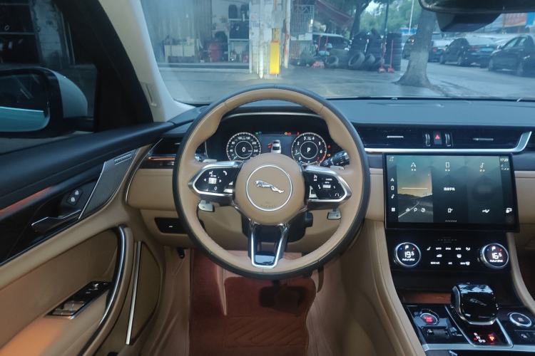 Used Jaguar XFL 2022 XFL 2.0T P250 Two-Wheel-Drive Prestige Luxury Edition