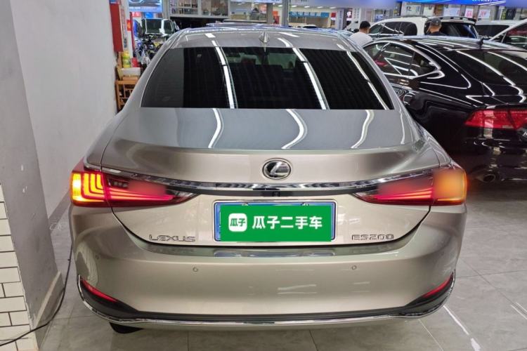 Used Lexus ES 2022 200 Luxury Edition