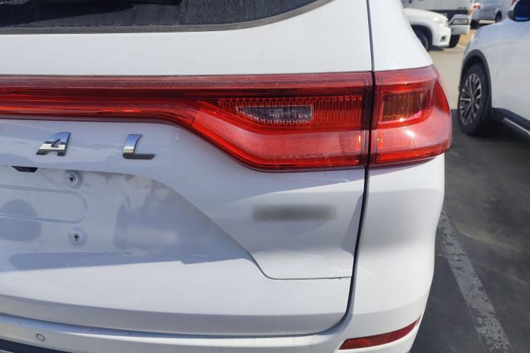 Used Haval M6 2021 PLUS 1.5T DCT Luxury Smart Connectivity Model