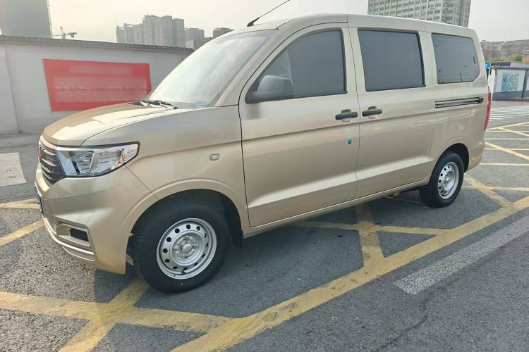 Used Wuling Hongguang V 2022 1.5L Jingqu Edition Electric-Assist LAR