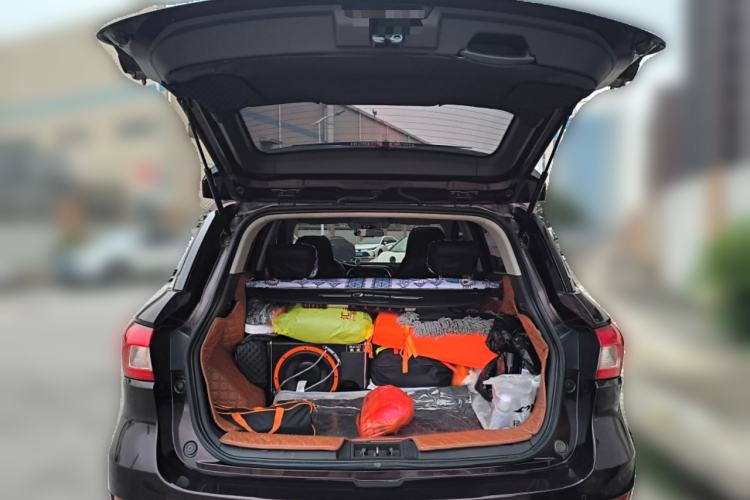 Used GAC Trumpchi GS4 2015 200T Manual Elite Edition Trunk