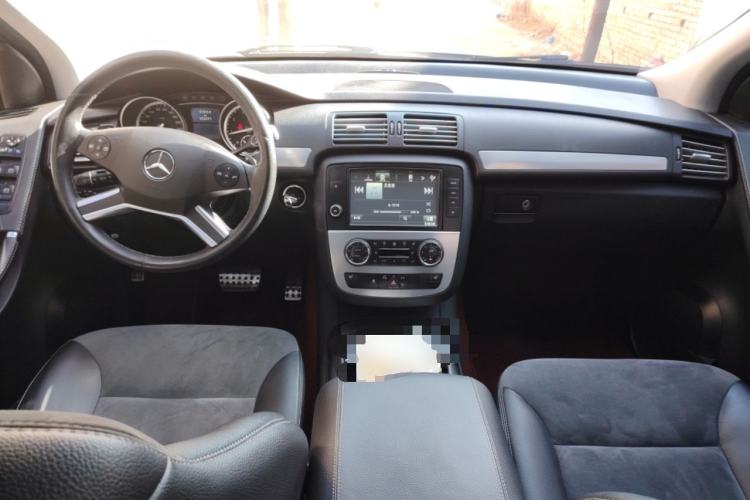 Used Mercedes-Benz R-Class 2014 R 320 4MATIC Business Model
