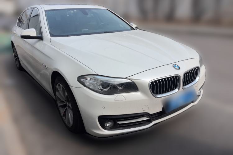 Used BMW 5 Series 2014 525Li Leading Model
