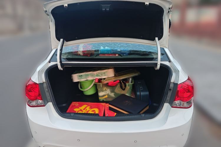 Used Chevrolet Cruze 2013 1.6L SE MT
