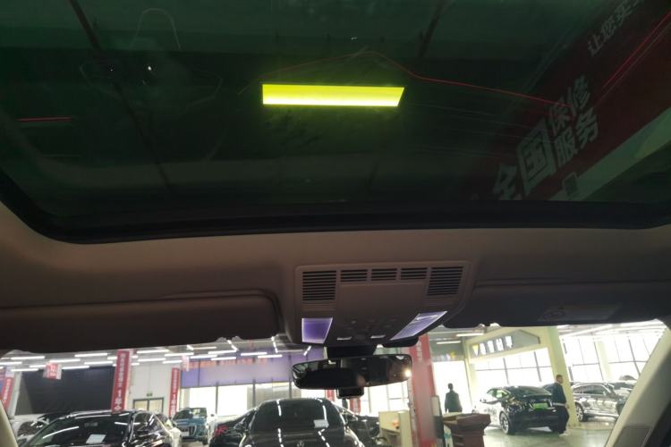 Used Volkswagen Touareg 2021 3.0 TSI Luxury Edition Black Diamond Sport Package Headliner