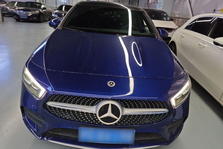 Used Mercedes-Benz A-Class 2021 A 200 L Sport Sedan Fashion Model
