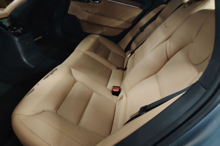 Used Volvo S90 New Energy 2019 T8 e-Drive Hybrid Intelligent Luxury Version China VI Standard Left Rear Seat