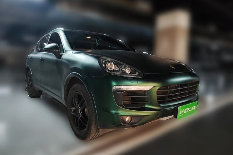 Used Porsche Cayenne 2016 Cayenne 3.0T Front Right 45 Deg