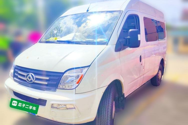 Used SAIC MAXUS Xintu V80 2021 2.0T Manual Classic Aoyuntong Short Wheelbase Mid-Roof 5/6-Seater