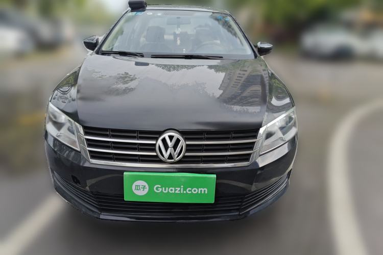 Used Volkswagen Lavida 2013 Revised Classic 1.6L Automatic Fashion Edition Front