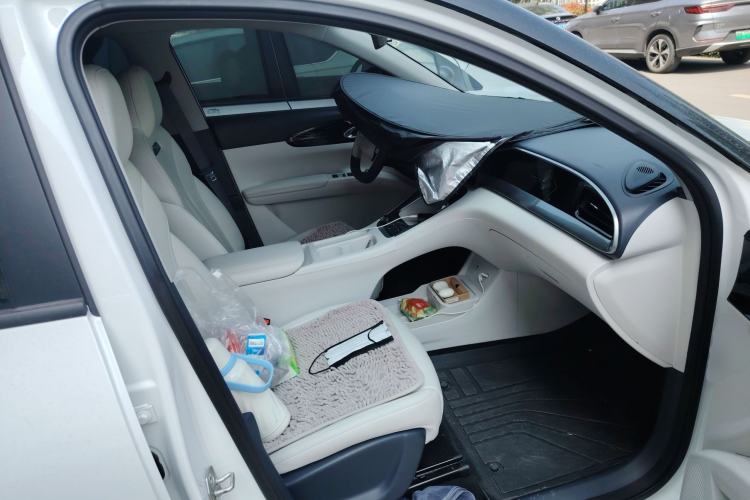 Used Geely Galaxy Geome 2025 410 km Free Version Right Front Seat